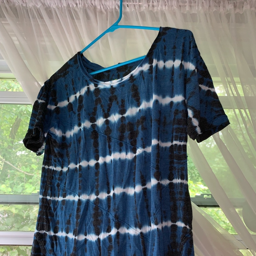 Blue and White Tie-Dye Tee